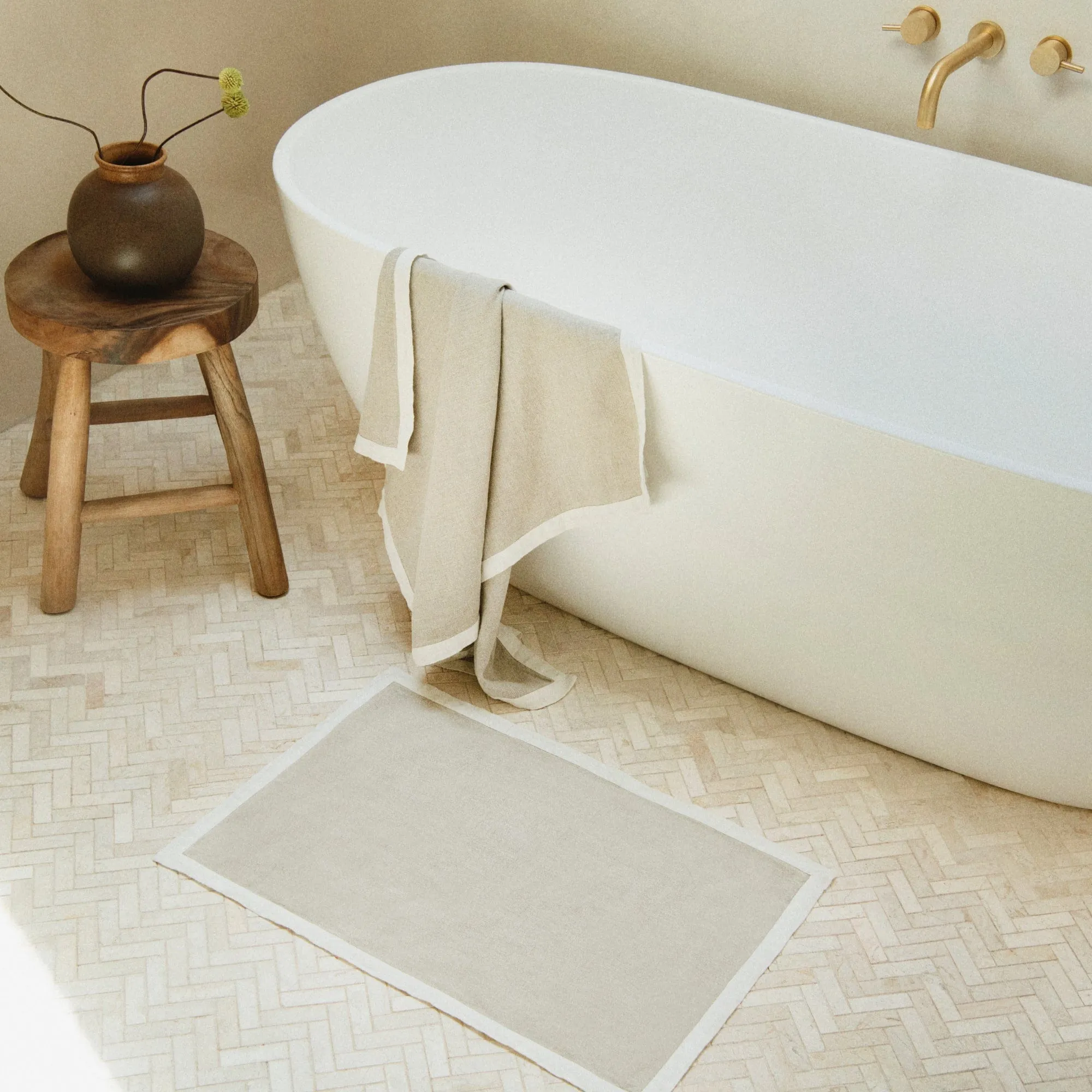 Bordered Linen Bath Mat