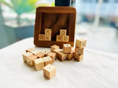 TIC TAC TOE naughts and Crosses XO board game ideal travel on a wooden platform