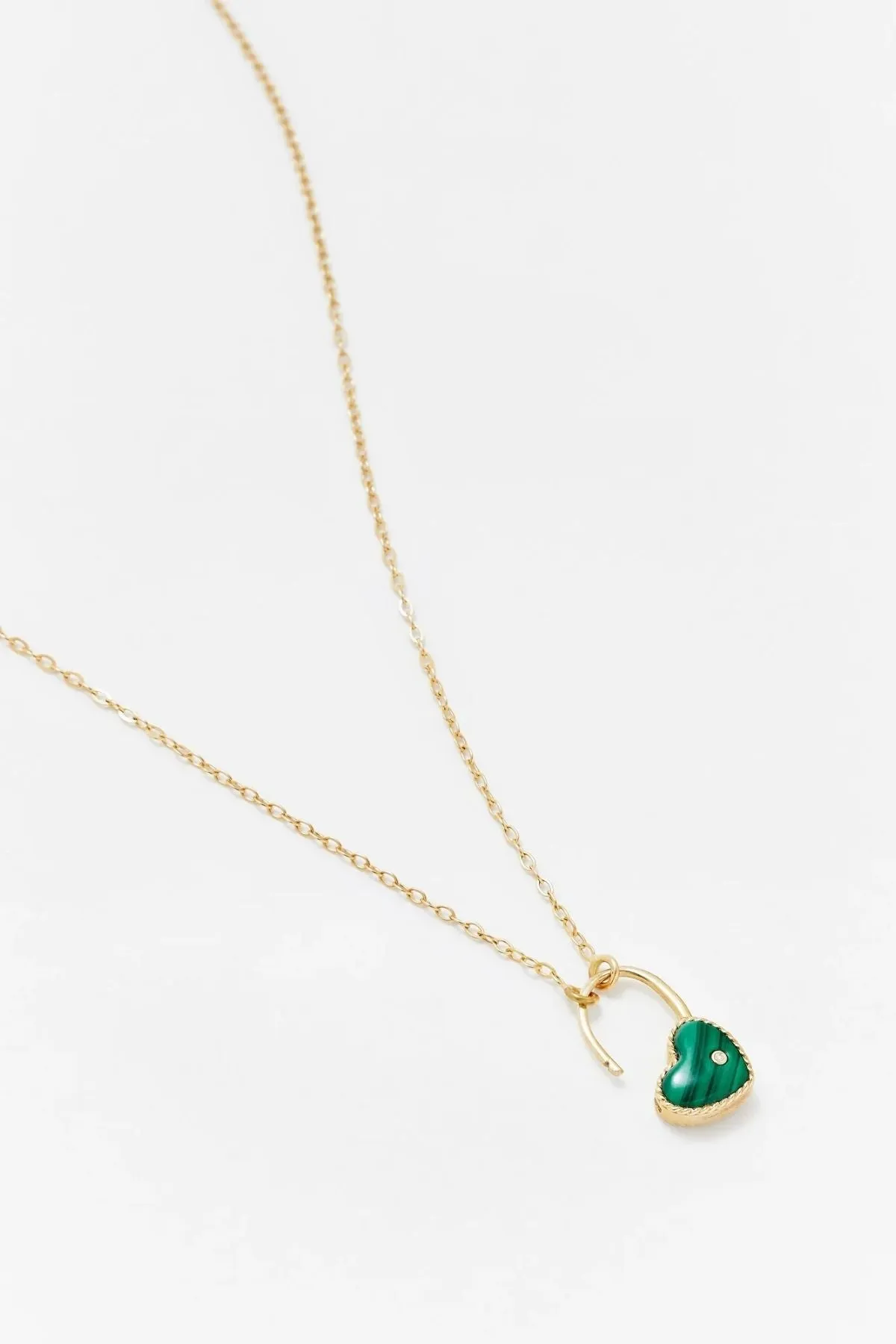 Yvonne Léon Cadenas Heart Malachite Necklace - Yellow Gold